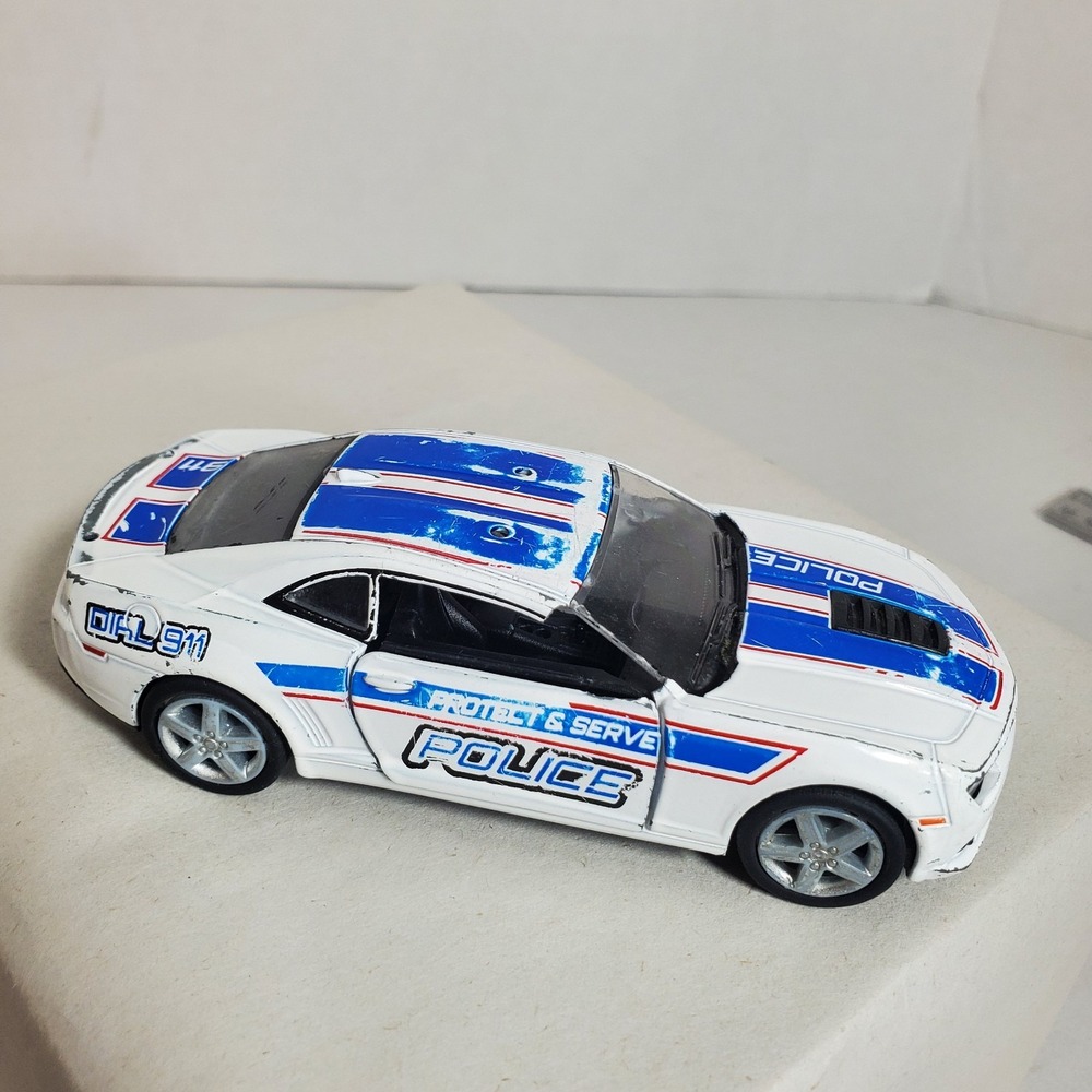 Kinsmart 2014 Chevrolet Camaro Police Car‎ 1:38 Scale Die-Cast Model